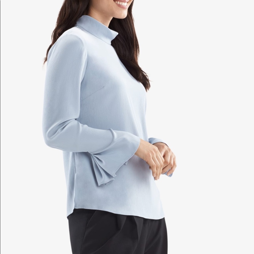 MM Lafleur the sabrina long sleeve top blue medium